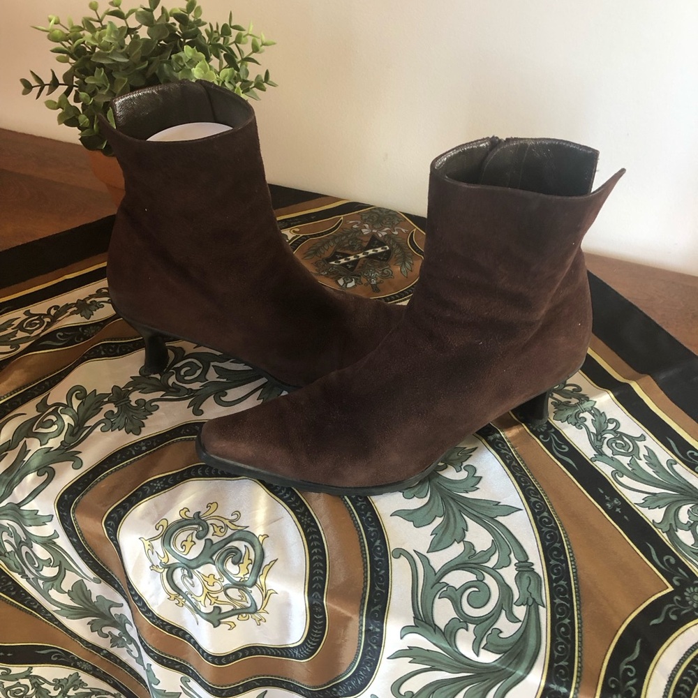 Stuart Weitzman Brown Suede Pointed-Toe Ankle Booties